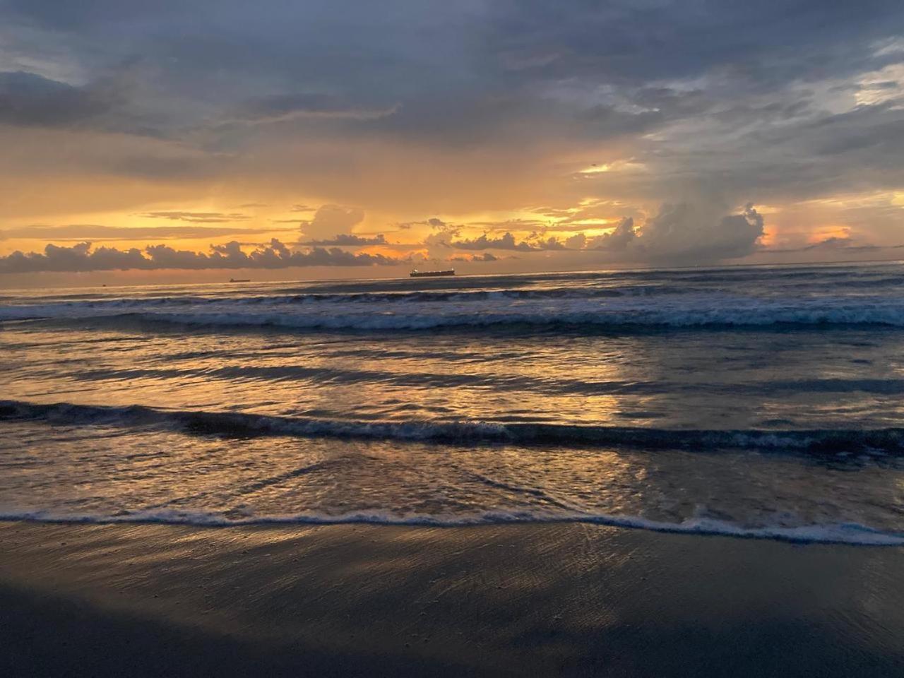 Ceylon Beach Haven Uppuveli Trincomalee Luaran gambar